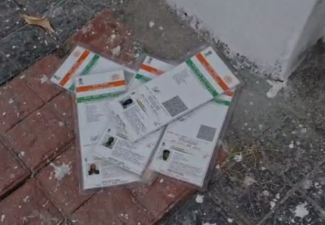 6 Aadhaar cards recovered from roadside in Salt Lake amid SIR row